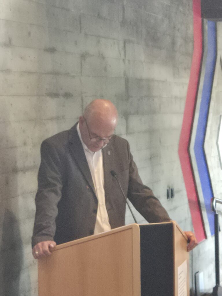Der Bürgermeister bei der Begrüssung